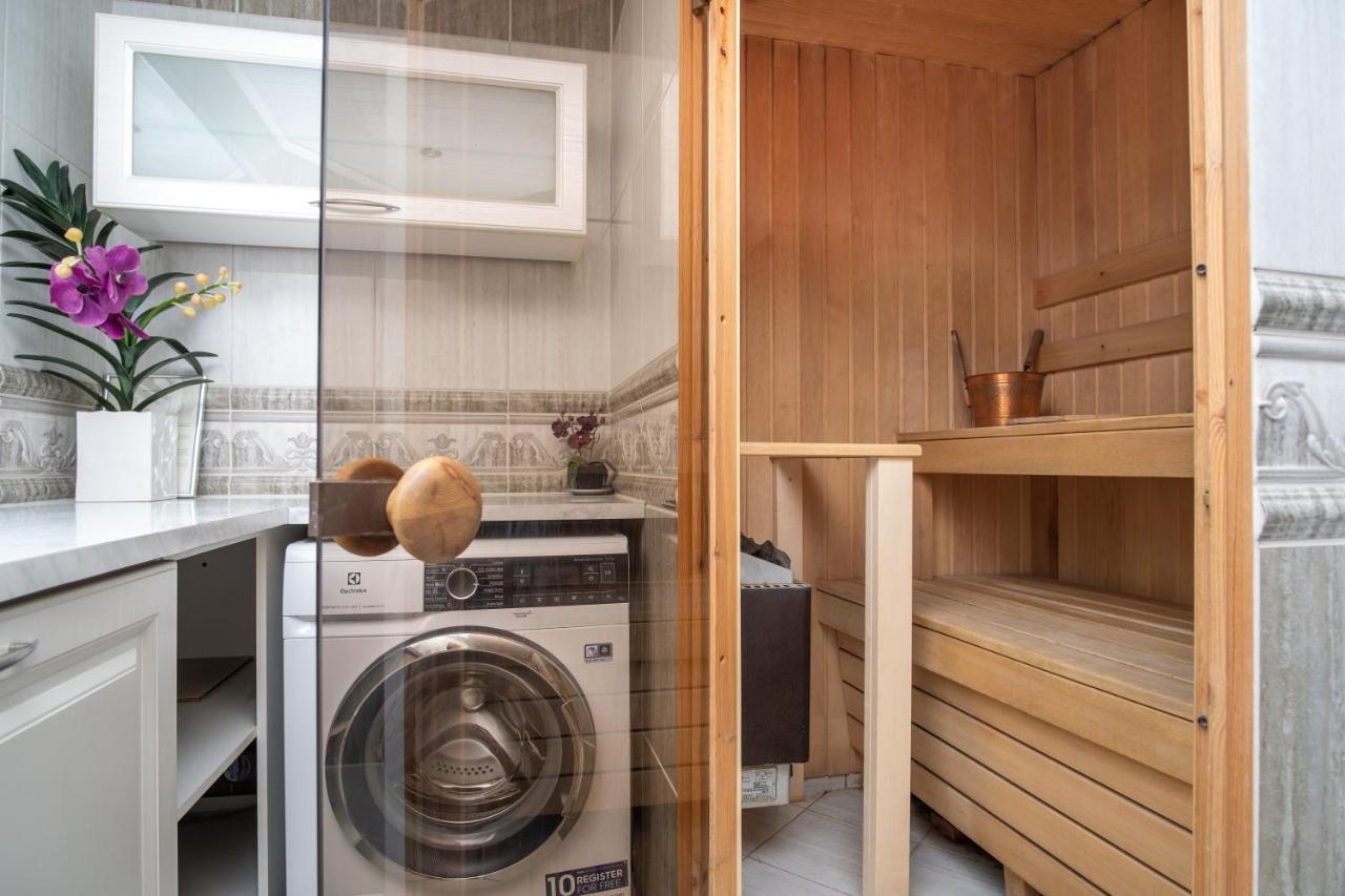 Dream Stay - Historical 3-Bedroom Apartment With Sauna & Fireplace Tallinn Exterior photo